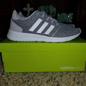 Worn 1x Women's Adidas Cloudfoam QT Racer sneakers